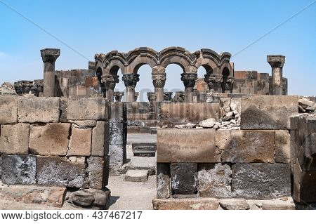 Ruin Od Zvartnots Cethedral Near Yerevan