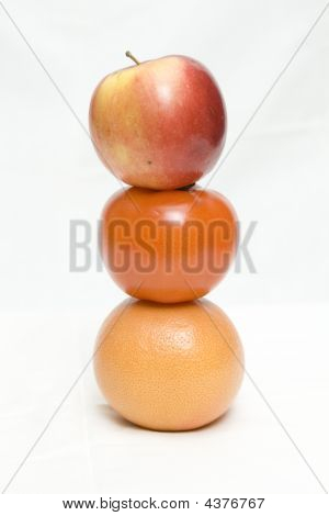Naranja y manzana tomate