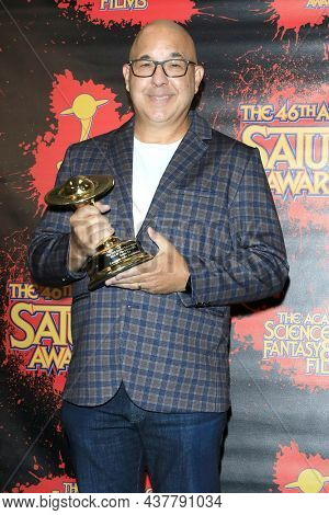 LOS ANGELES - OCT 26:  Cliff Stephenson at the 46th Annual Saturn Awards - Press Room at the Marriott Convention Center on October 26, 2021 in Burbank, CA