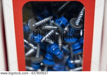 Blue Roofing Self-tapping Screws, Color Hat With A Rubber Lining, Roofing Self-tapping Drill.