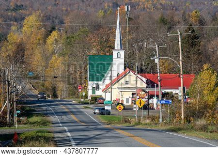 The Corner Of The Road. Austin, Quebec, Canada, 2021 10 26
