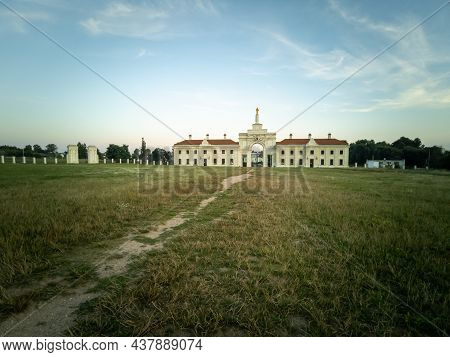 Ruzhany, Belarus - August 2021: The Palace Complex Of The Sapieha Princes In Ruzhany At Sunset On A 
