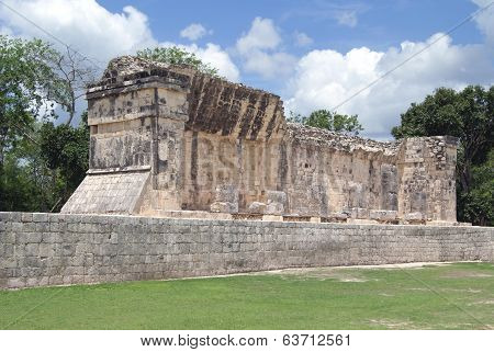 pok ta pok ball court, Chichen Itza, Mexico
