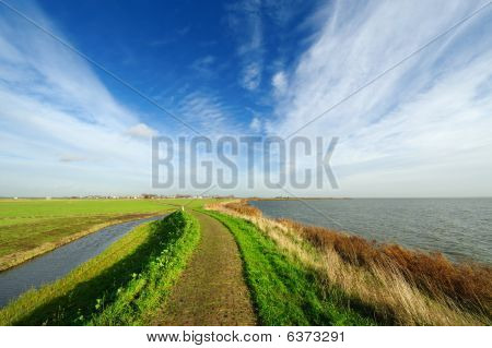 Krajobraz typowy holenderski kraj w Marken