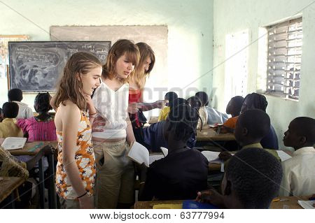 Visit French Schoolboys In Burkina Faso