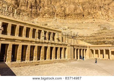Mortuary Temple Of Hatshepsut In Deir El-bahari - Egypt