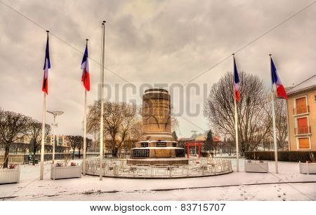 Monument To French Soldiers In Saint-die-des-vosges - Lorraine, France