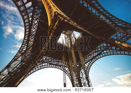 construction of Eiffel tower