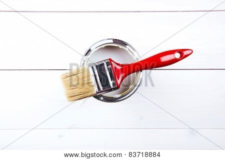 brush on paint can
