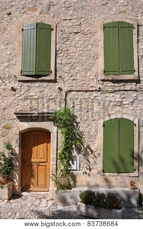 Vaison-la-romaine