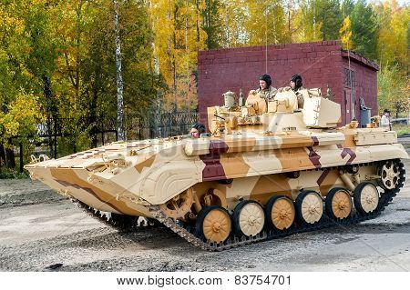 Mobile reconnaissance post PRP-4A in motion