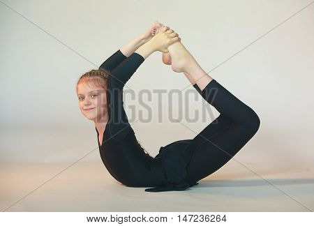 Dhanurasana Yoga