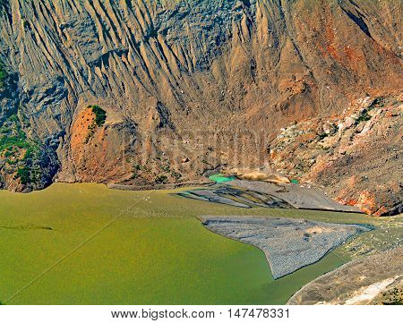 Canada mountain rocks stones canyon water green blue nature