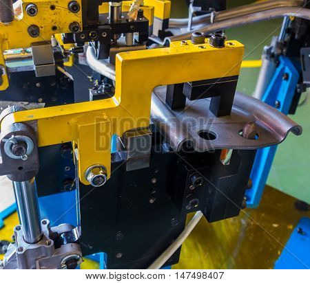 Jigs catch automotive part the welding in cars production factory