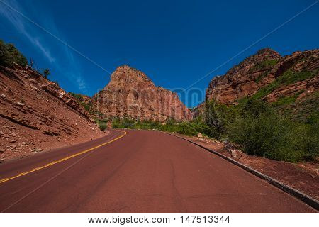 Kolob Canyons Scenic Drive