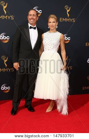 LOS ANGELES - SEP 18:  Jerry Seinfeld, Jessica Seinfeld at the 2016 Primetime Emmy Awards - Arrivals at the Microsoft Theater on September 18, 2016 in Los Angeles, CA