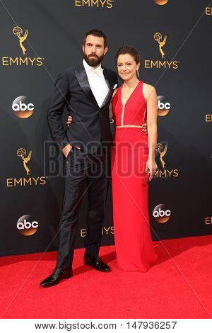 LOS ANGELES - SEP 18:  Tom Cullen, Tatiana Maslany at the 2016 Primetime Emmy Awards - Arrivals at the Microsoft Theater on September 18, 2016 in Los Angeles, CA