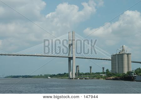Talmadge Memorial Bridge