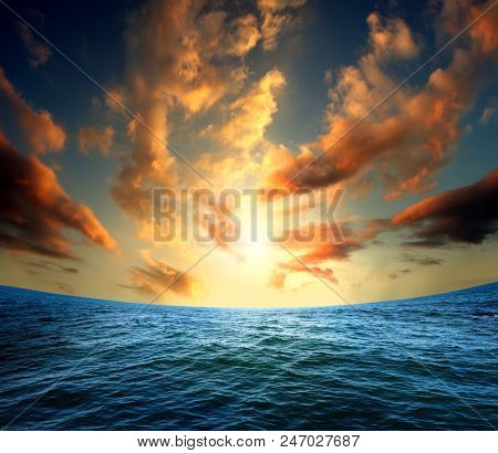 Sunset in the ocean. Seacape