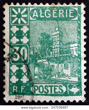 Algeria - Circa 1927: A Stamp Printed In Algeria Shows Mosque Of Sidi Abd-er-rahman, In The Casbah O