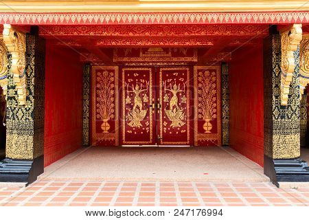 Khao Wong, Kalasin - June 16, 2018: Murals At Wat Wang Kham Temples In  Kalasin Province Thailand On