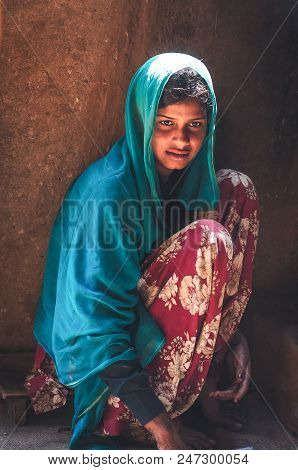 Sariska, India : February 19th, 2015 - Shot Of An Indian Woman In Traditional Clothing.