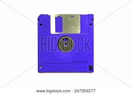 Floppy disk magnetic computer.