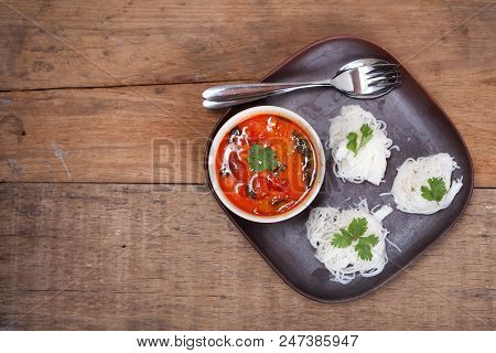 Kaeng Pled Ped Yang