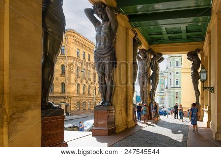 Saint Petersburg, Russia - August 18, 2017:statues Of Atlantis Decorate The Portico Of The New Hermi