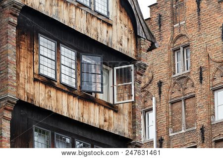 Bruges, Belgium - June 8, 2017: Fragment Of A Facade Of Relais Bourgondisch Cruyce Hotel. View From 