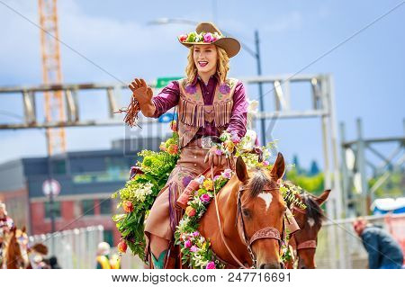 Portland Grand Floral Parade 2018