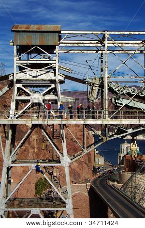 Lavoratori edili accanto alla Hoover Dam, Contea di Clark, Nevada