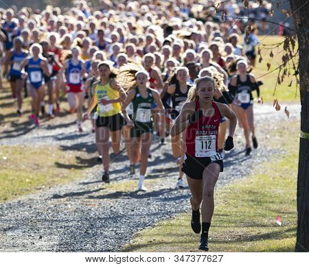 Wappingers Falls, New York, Usa - 23 November 2019: The View Of The Front Of A High School Girls Cro