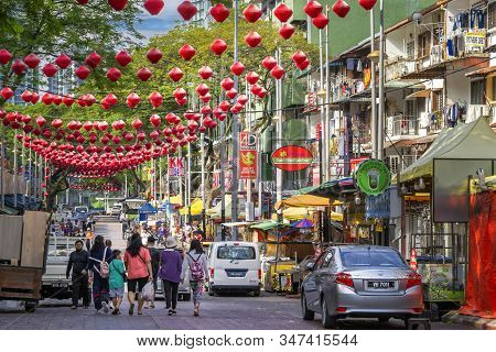 Kuala Lumpur, Malaysia - December 27, 2019. Jalan Alor Street Known For A Large Number Of Short-live