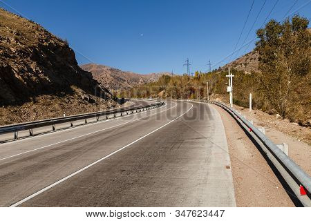 Highway A-373, Tashkent-osh Highway, Kamchik Pass Uzbekistan. Mountain Road