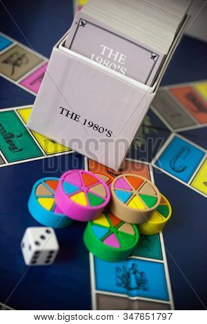 Trivial Pursuit Board Game 80S Edition
