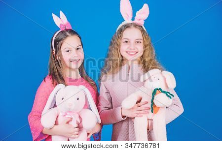 Rabbit Style. Children In Rabbit Bunny Ears. Spring Holiday Party. Egg Hunt. Family And Sisterhood. 