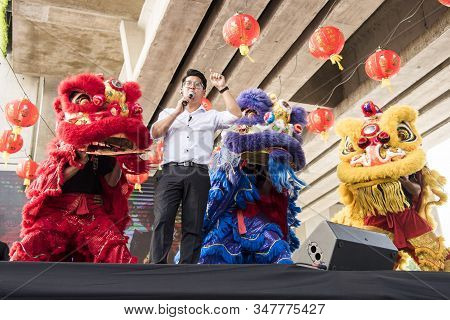 Capital Federal, Buenos Aires / Argentina; Jan 25, 2020: Carlitos Lin Surrounded By Chinese Lions At