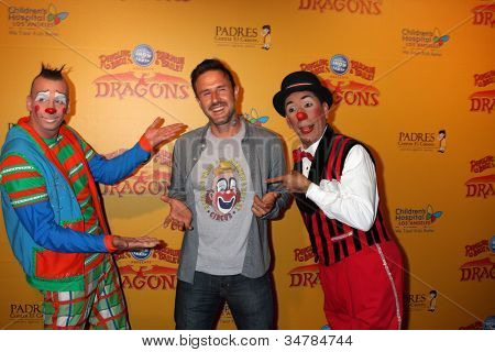 LOS ANGELES - 12 jul: David Arquette มาที่ 'มังกร' นำเสนอ โดย Ringling โอบราเธอร์ส & Barnum &บา