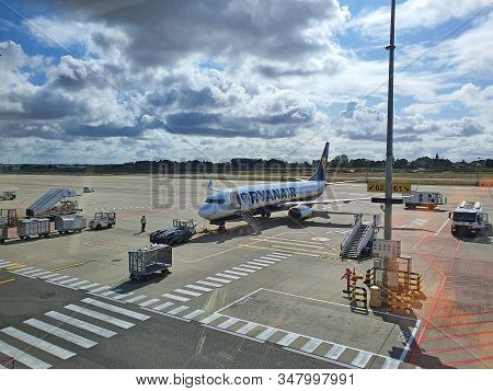 Carleroi, Belgium - September 05, 2019: Airplane On Airport, Picture Taken Through Airport Window