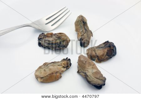 Öt füstölt osztriga
