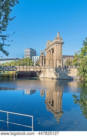 Berlin, Germany - October 7, 2021: One Of Two Porticoes Of The Charlottenburg Gate With Charlottenbu