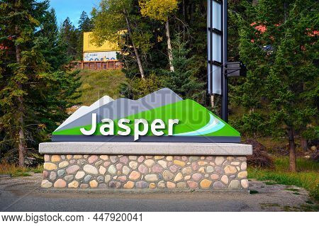 Jasper, Alberta, Canada - September 24, 2021 : Welcome Sign To The Village Of Jasper Located Within 
