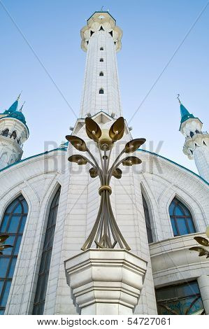 Qolsarif Mosque