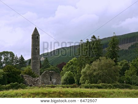 Torre rotonda a Glendalough