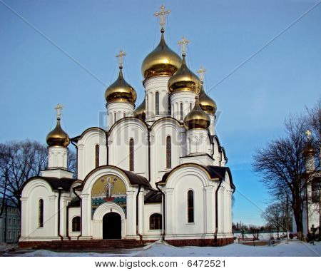 La Chiesa del convento di Nikolsky