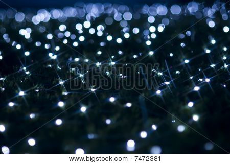 Defocused effetto luce blu su sfondo nero