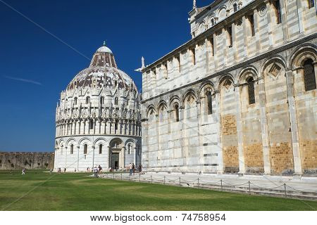 Duomo And The Baptistery In Pisa