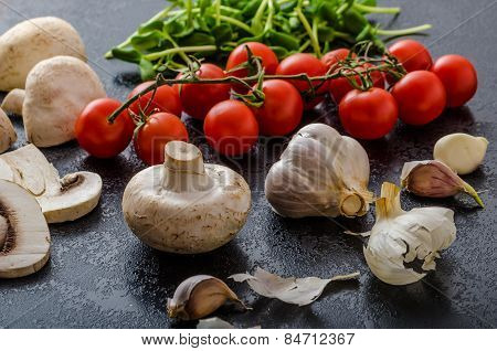 Bio Garlic, Spices And Wild Mushrooms From The Home Garden
