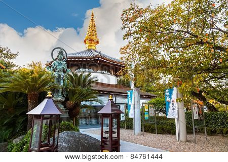 Isshinji Temple in Osaka